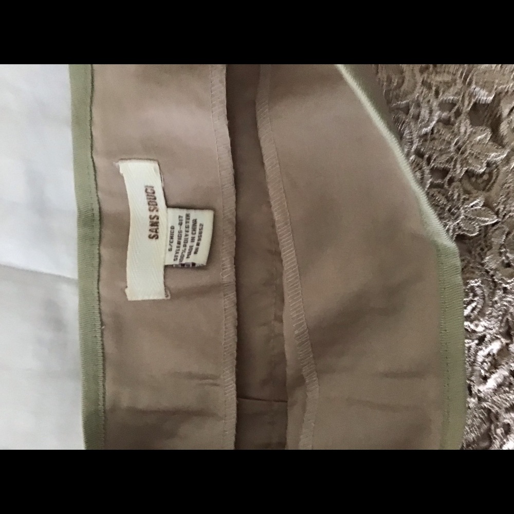 Mini skirt - Picture 2 of 2